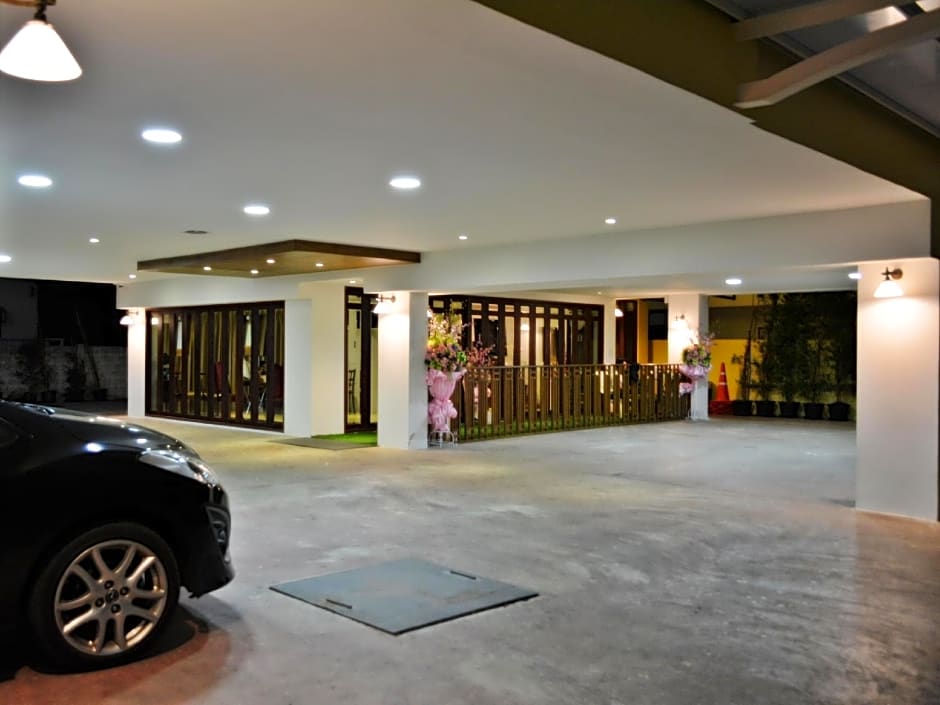 Lertnimit Boutique Hotel