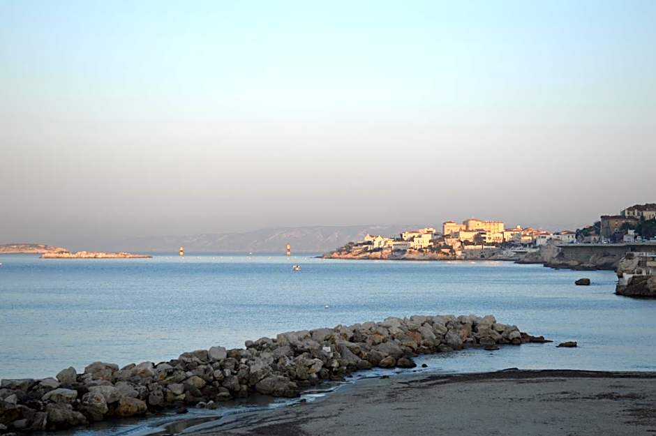 B&B HOTEL Marseille Prado Vélodrome