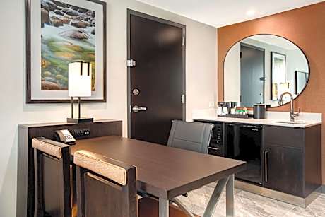 Two-Room King Suite
