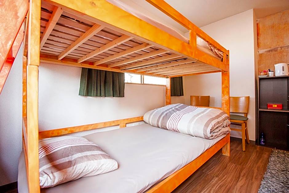 Deer Hostel Osaka Namba – Osaka, MN