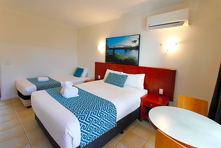 Coffee House Apartment Motel