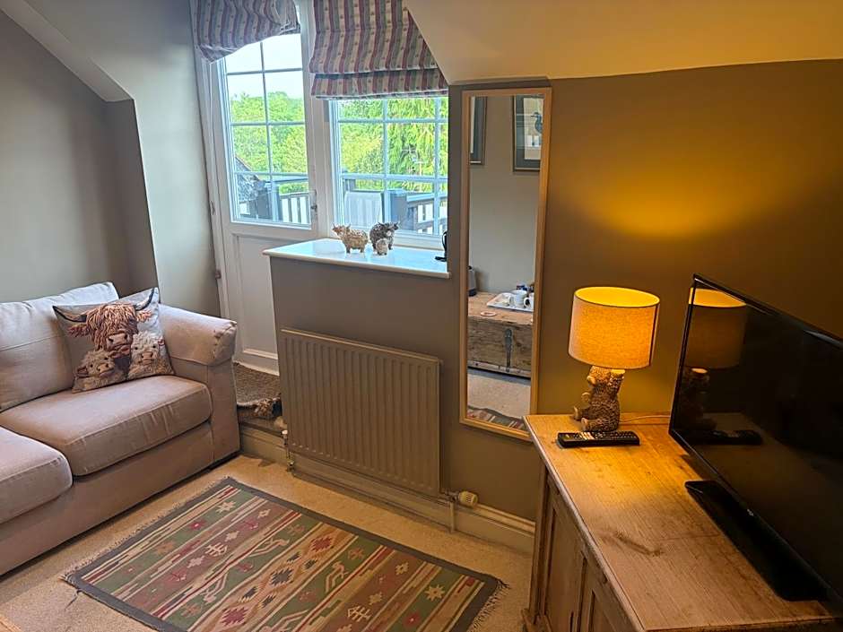 The Hunters Rest Inn