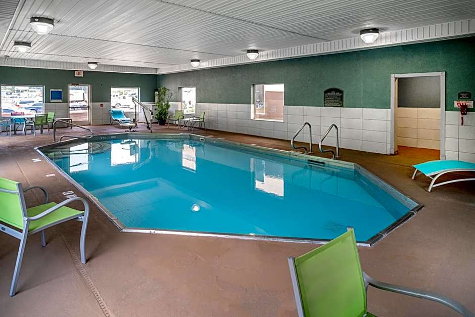Holiday Inn Express and Suites Pikeville By IHG