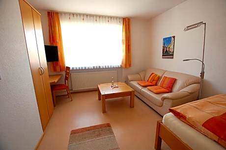 Deluxe Single Room