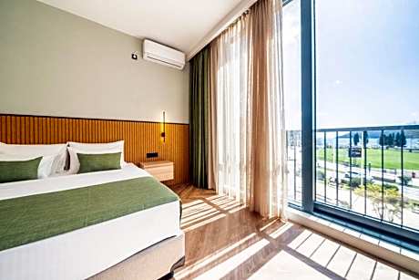 Deluxe Double Room with Sea View