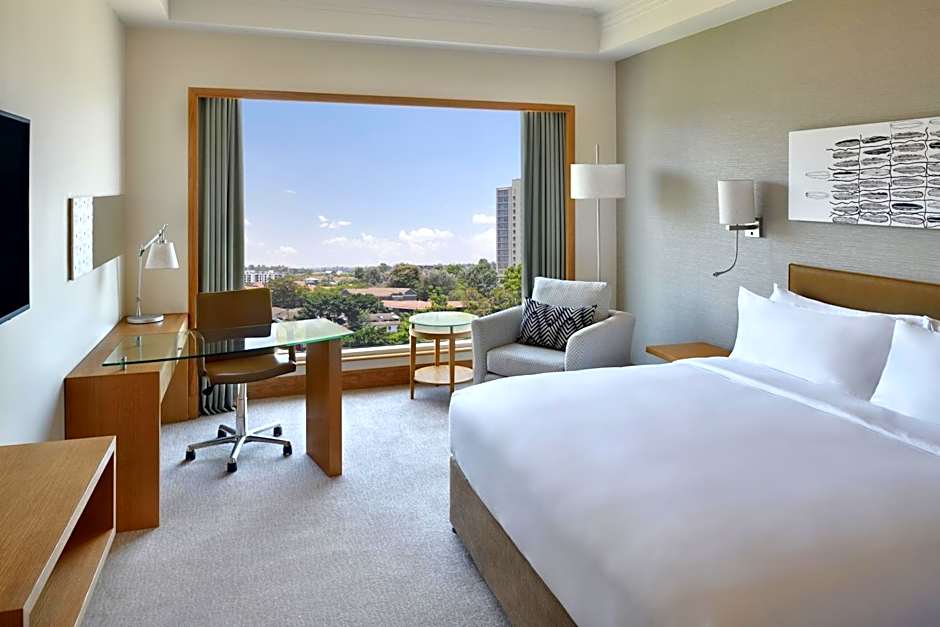 Sankara Nairobi, Autograph Collection