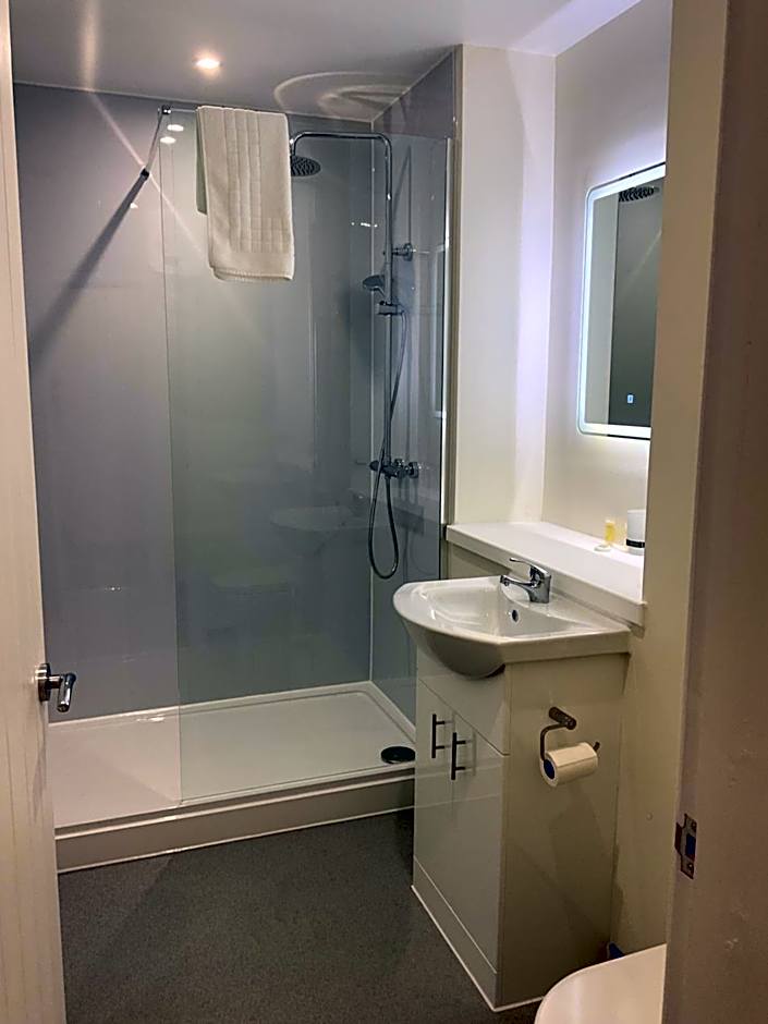 The Claremont Preston