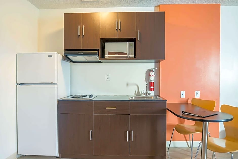 Motel 6 Kingston Ontario