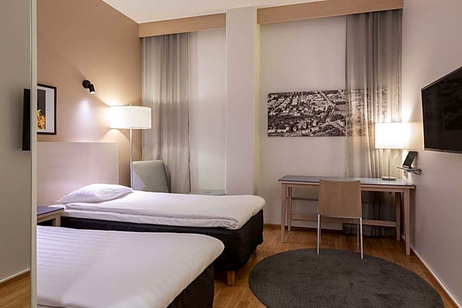 Foto 1 daripada 5 — Economy 2 Beds, Windowless