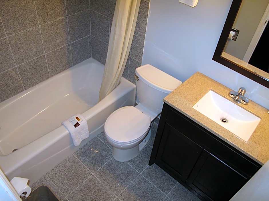 West Inn NAU - Downtown Flagstaff