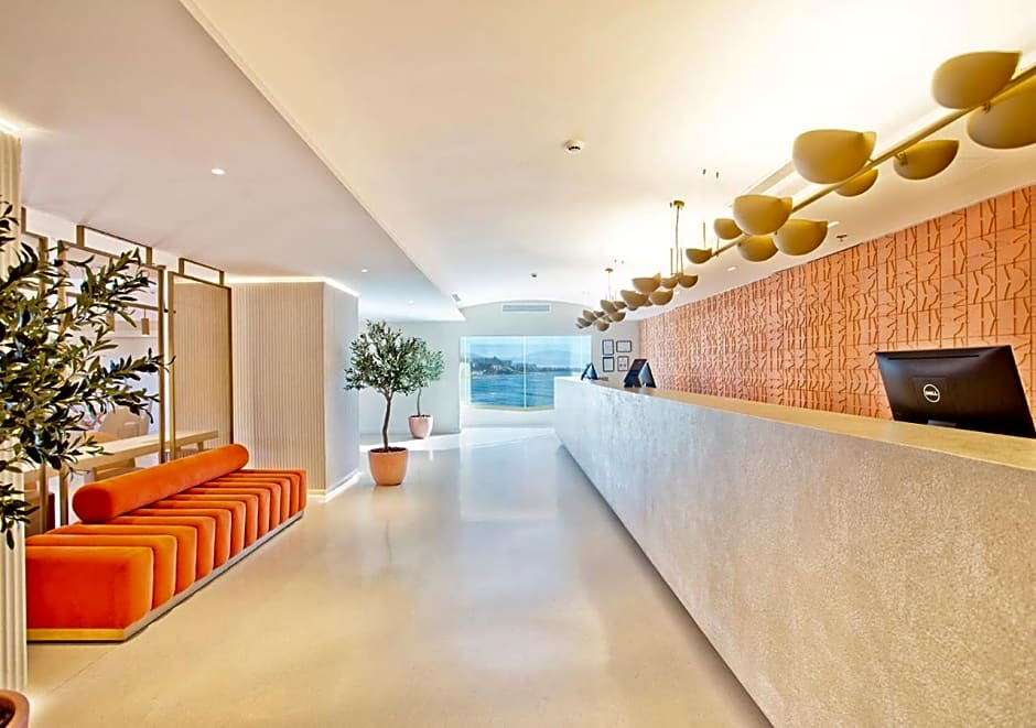 Sunset Beach Club Hotel Apartments