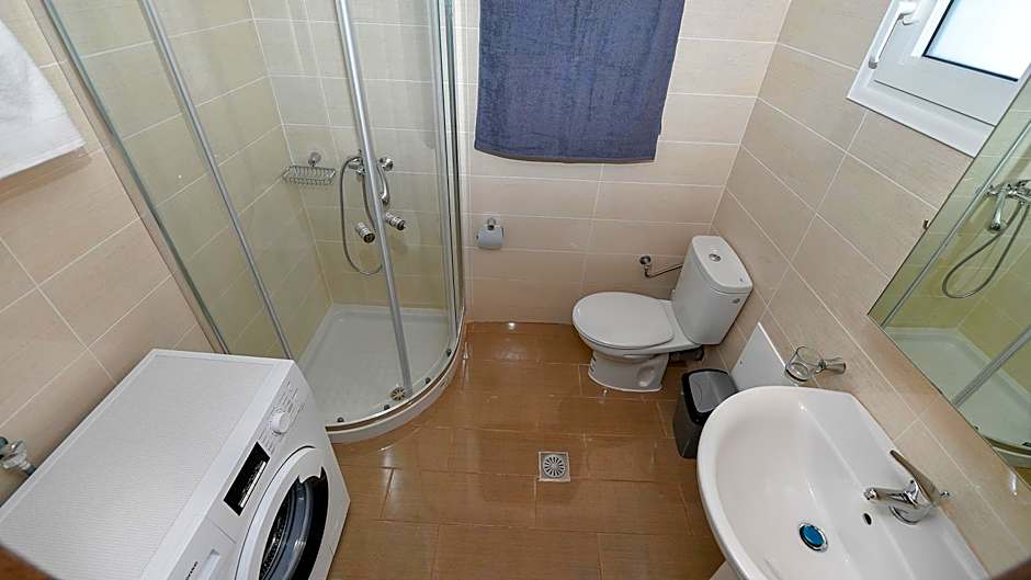 Thirassia Paradise Suites