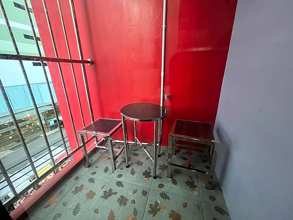 Variety winner hostel