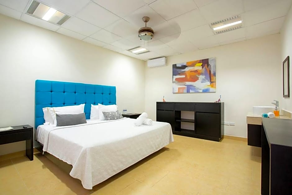 Casa Kaoba Hotel & Suites