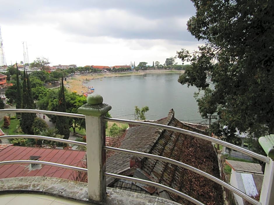 Penginapan Melati Sarangan