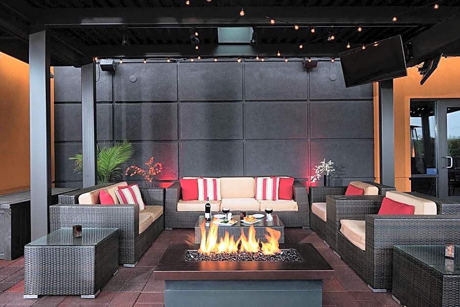 DoubleTree by Hilton Roseville Minneapolis
