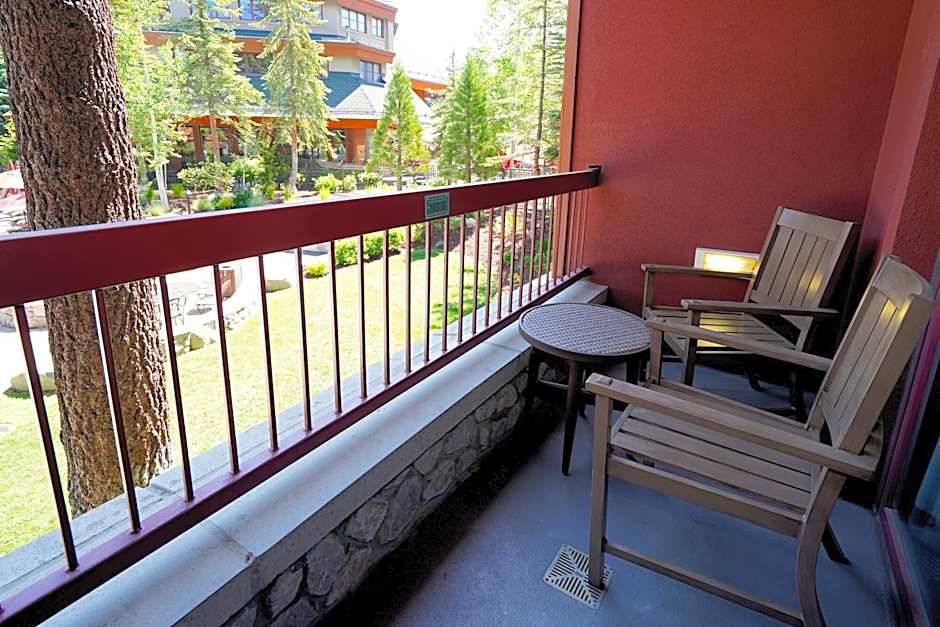 Heavenly Village Condos - Grand Residence