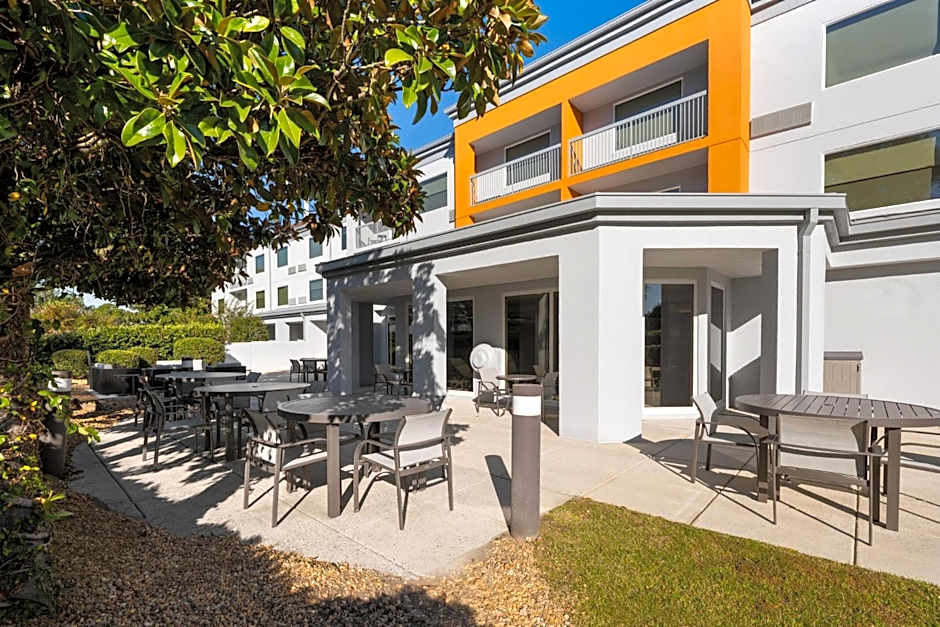 Holiday Inn Express Tifton By IHG