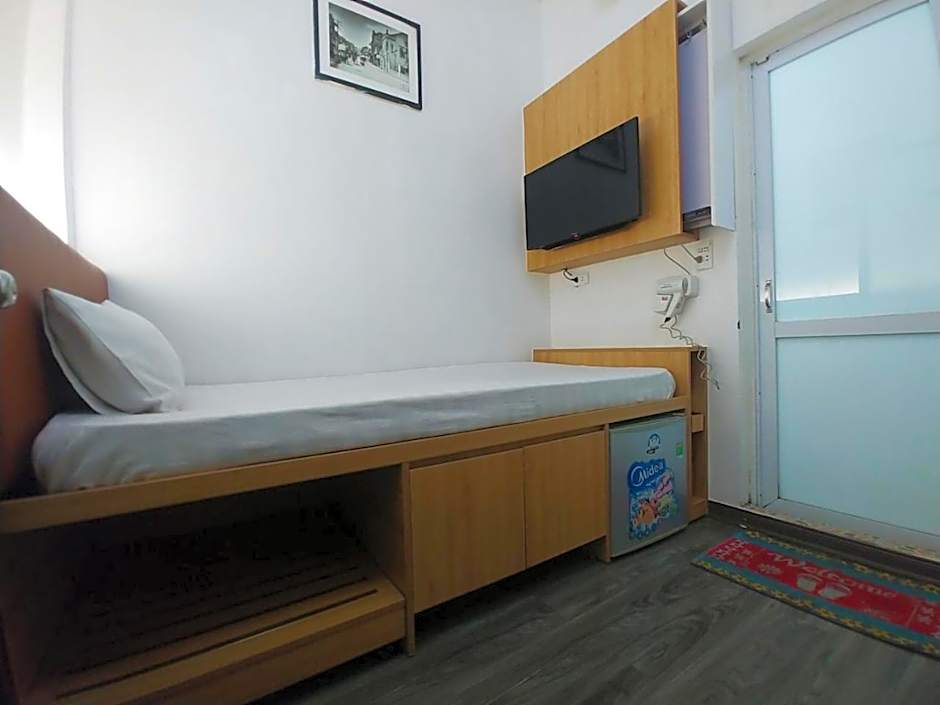 Hanoi Discovery Hotel