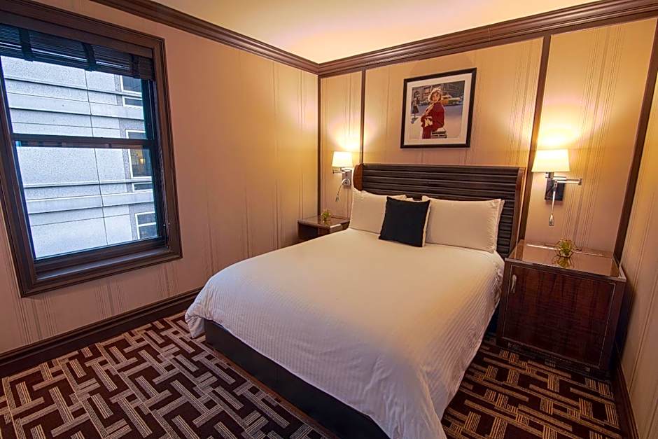 The Iroquois Hotel