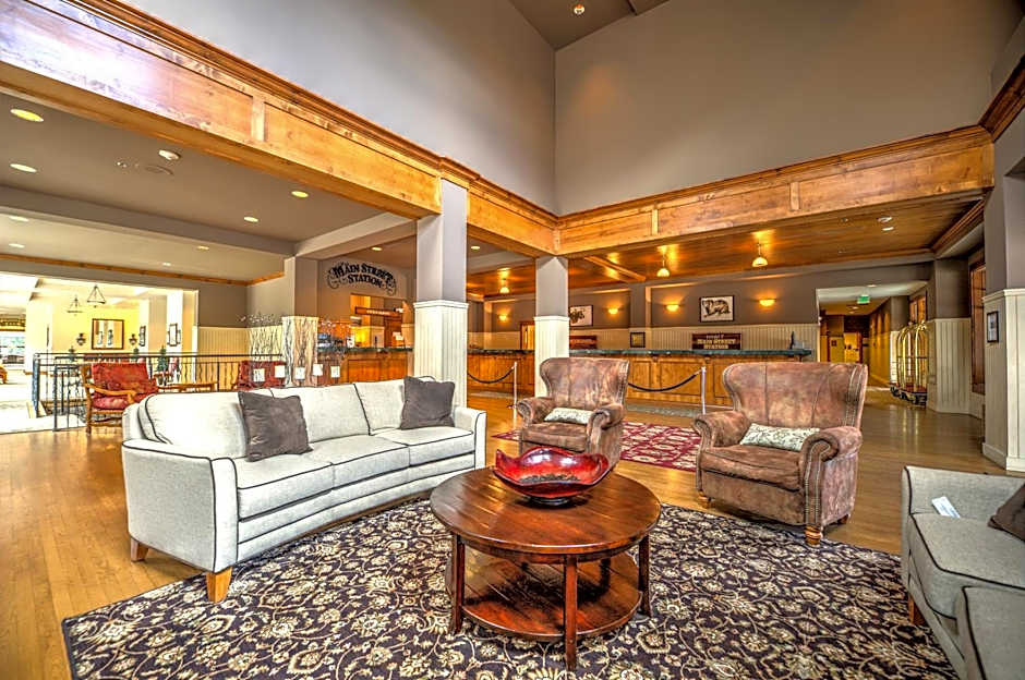 Main Street Junction