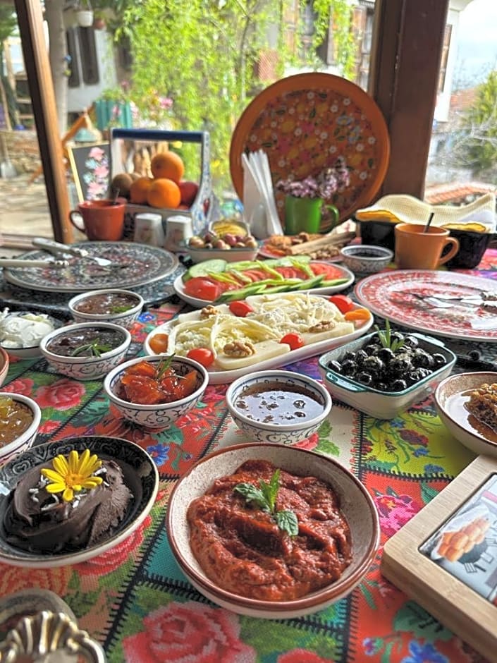 Ramise Hanım Mansion