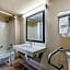 Super 8 by Wyndham Acworth/Atlanta Area