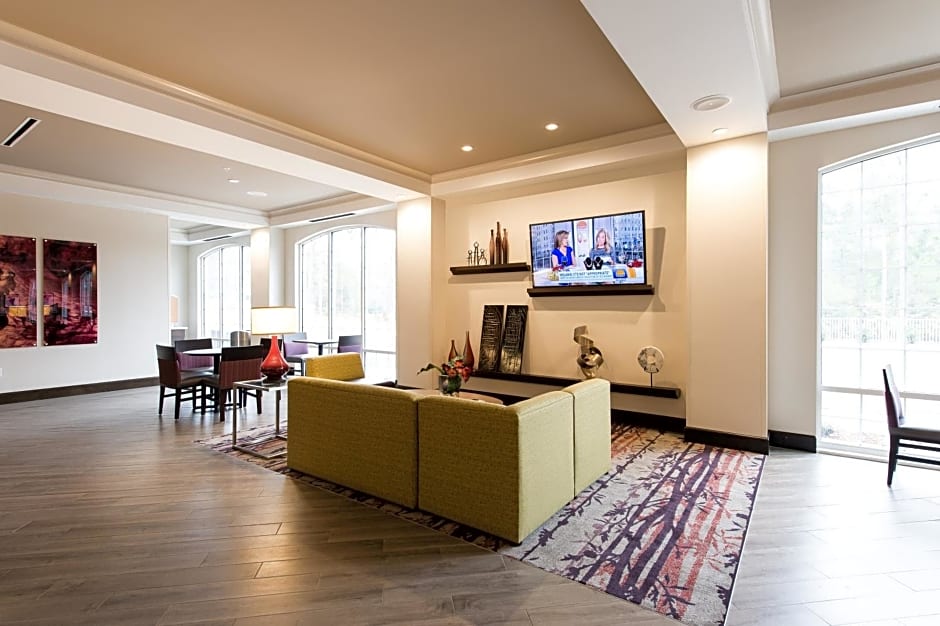 Holiday Inn Express & Suites Aiken, an IHG Hotel