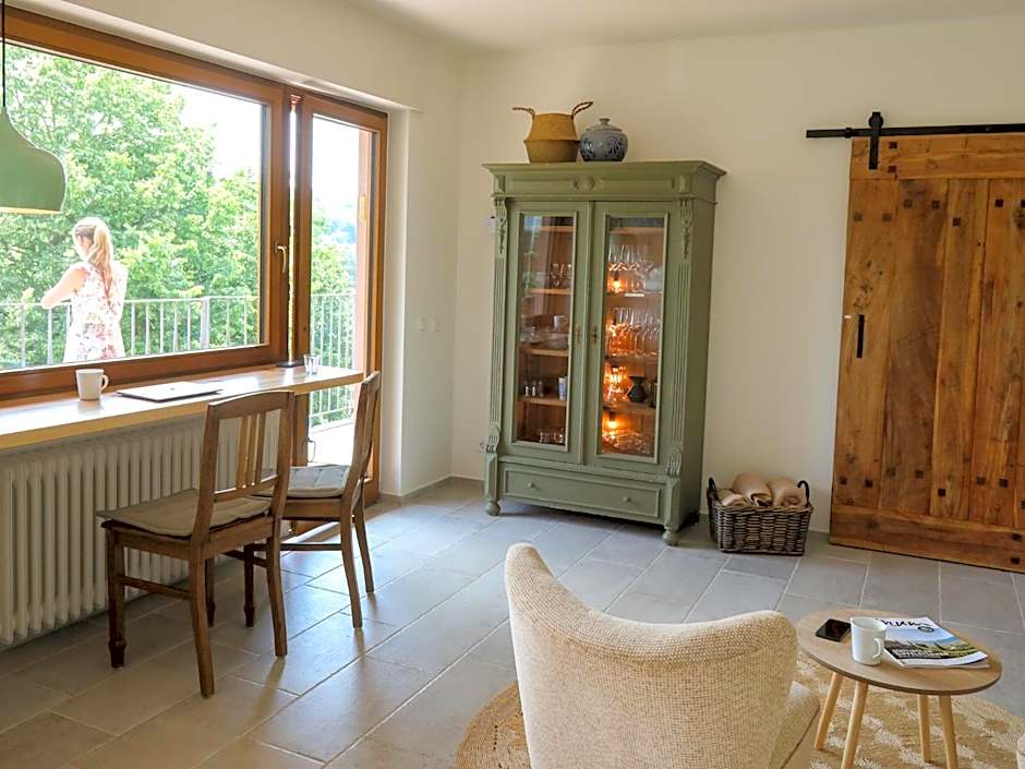 Boutique Guesthouse Das WOHLGEMUTH HEIM Mosel Weingut