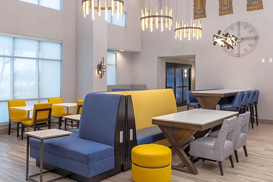 Hampton Inn By Hilton And Suites Manteca