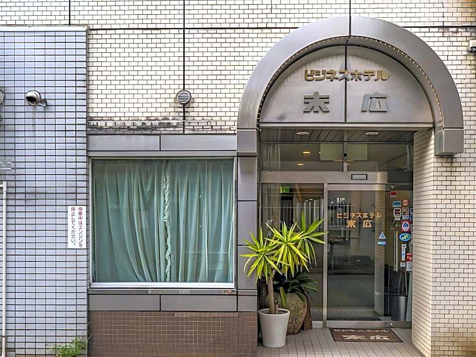 OYO Business Hotel Suehiro Matsuyama