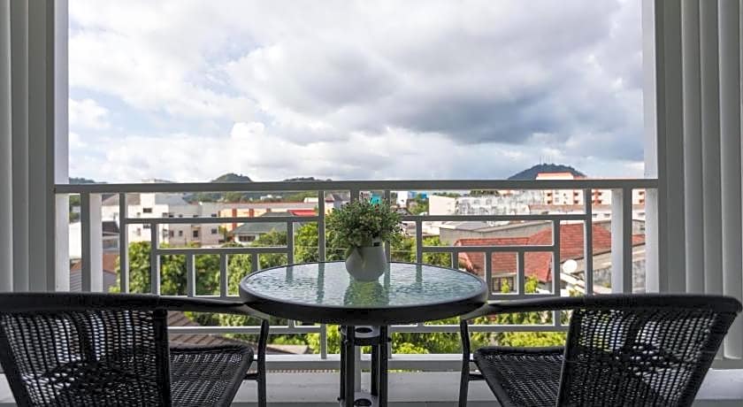 The Royal P Hotel Phuket (SHA Plus)