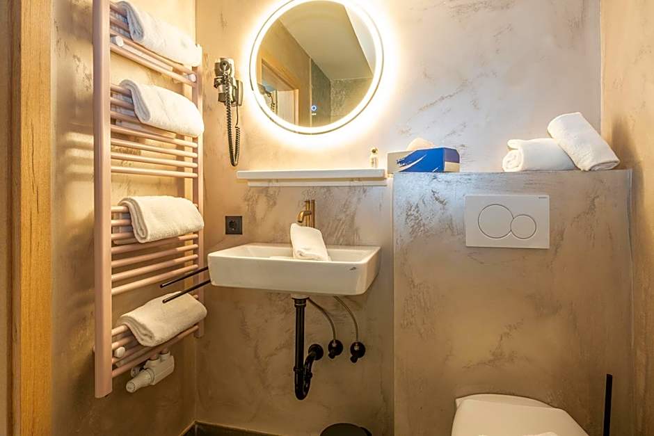 Mara's Little Boutique Sleepover - Budget Holiday Home