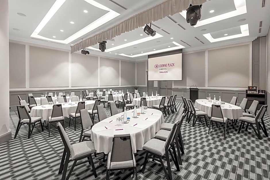 Crowne Plaza Terrigal By IHG