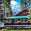 Storm Mountain Lodge & Cabins