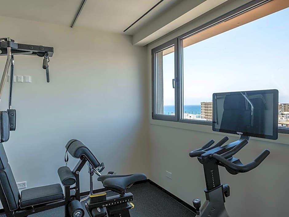 Mercure Larnaca City