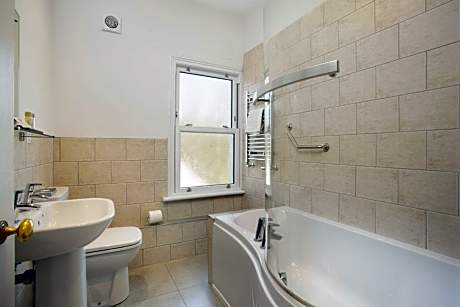 Deluxe Double Room with Bath