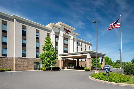 Hampton Fairmont WV