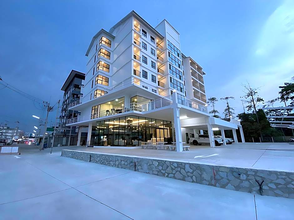 GEEN Hotel Chonburi