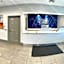 Holiday Inn Express & Suites Marquette By IHG