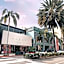 Montrose at Beverly Hills