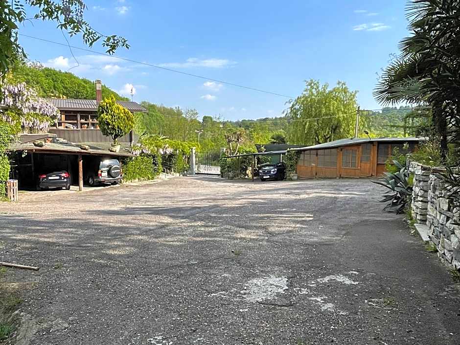 Al cervo tra i laghi