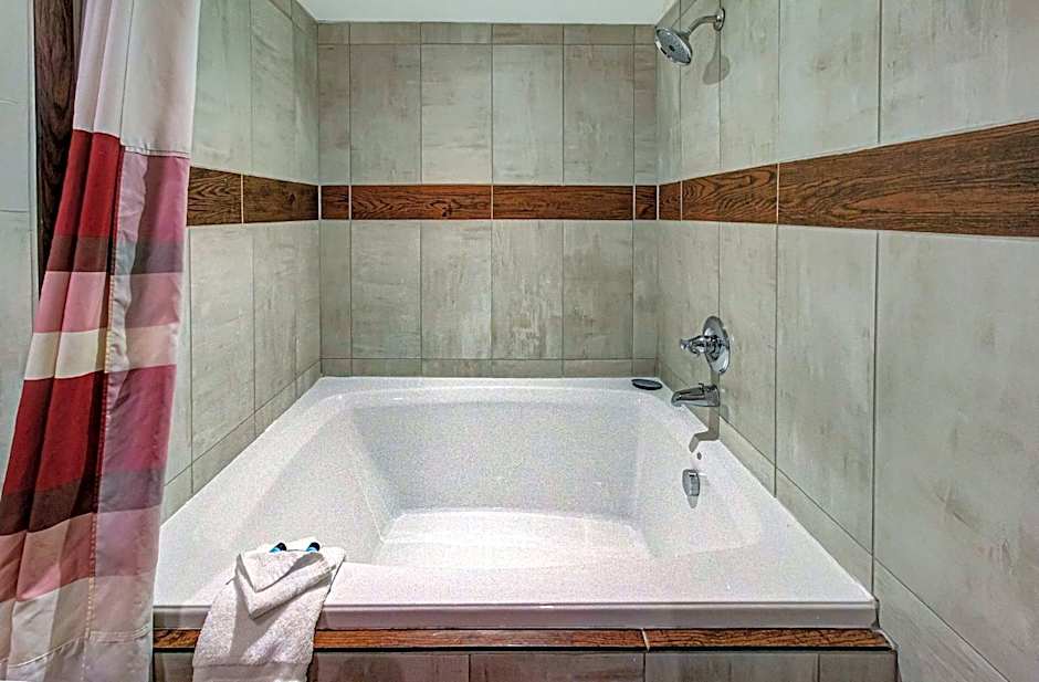 Brookside Lodge by FairBridge