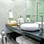 TRYP by Wyndham Santa Cruz