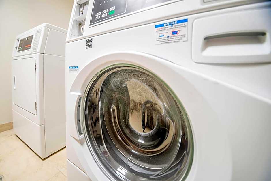 Courtyard by Marriott Largo Medical Center Drive