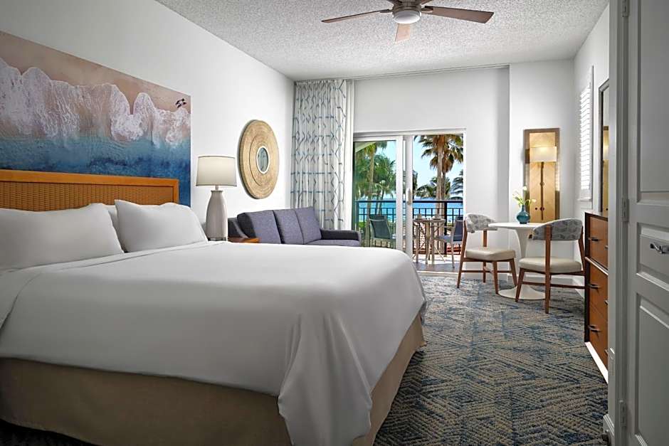 Photo 1 of 4 of 1 King Bed with Sofabed, Oceanfront View