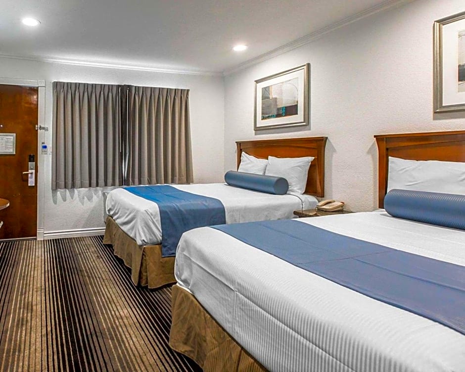 Rodeway Inn & Suites Pacific Coast Highway