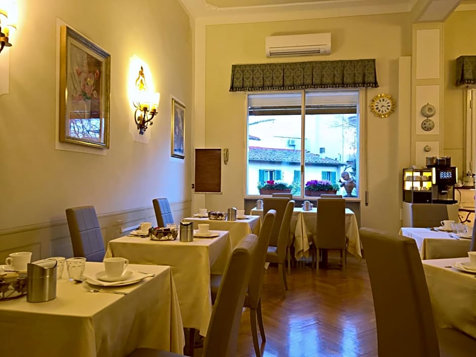Hotel David