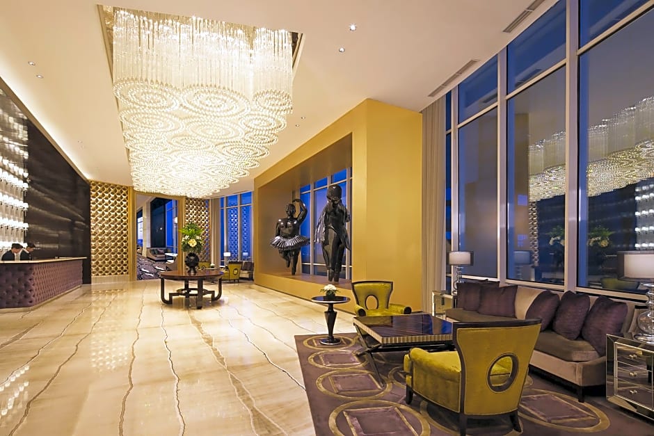 Hotel Ciputra World Surabaya