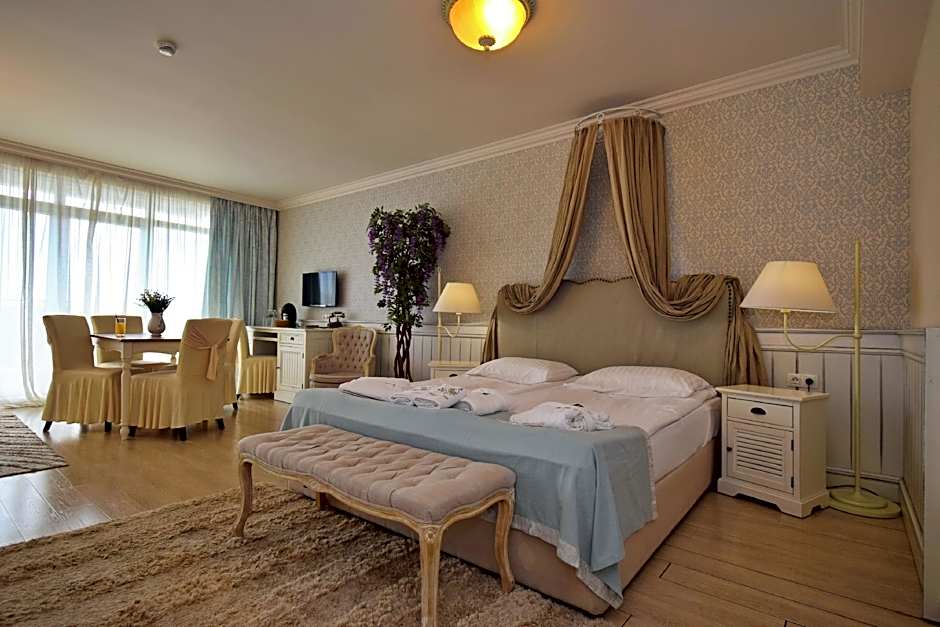 Therma ECO Village